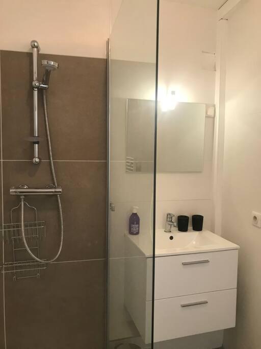 Apartment Emplacement Ideal, Vue Mer, Parking Offert *