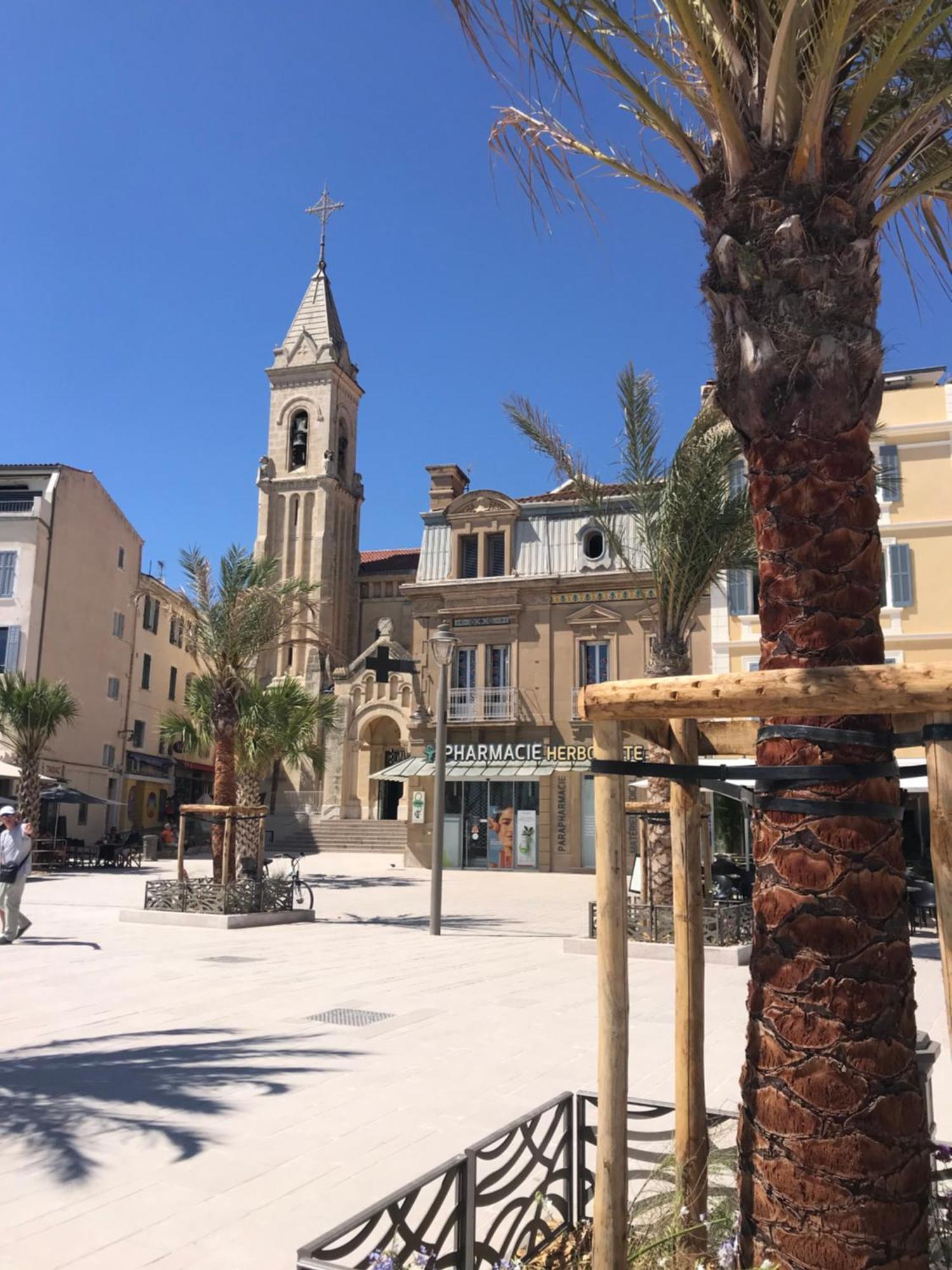 Emplacement Ideal, Vue Mer, Parking Offert Appartement Sanary-sur-Mer
