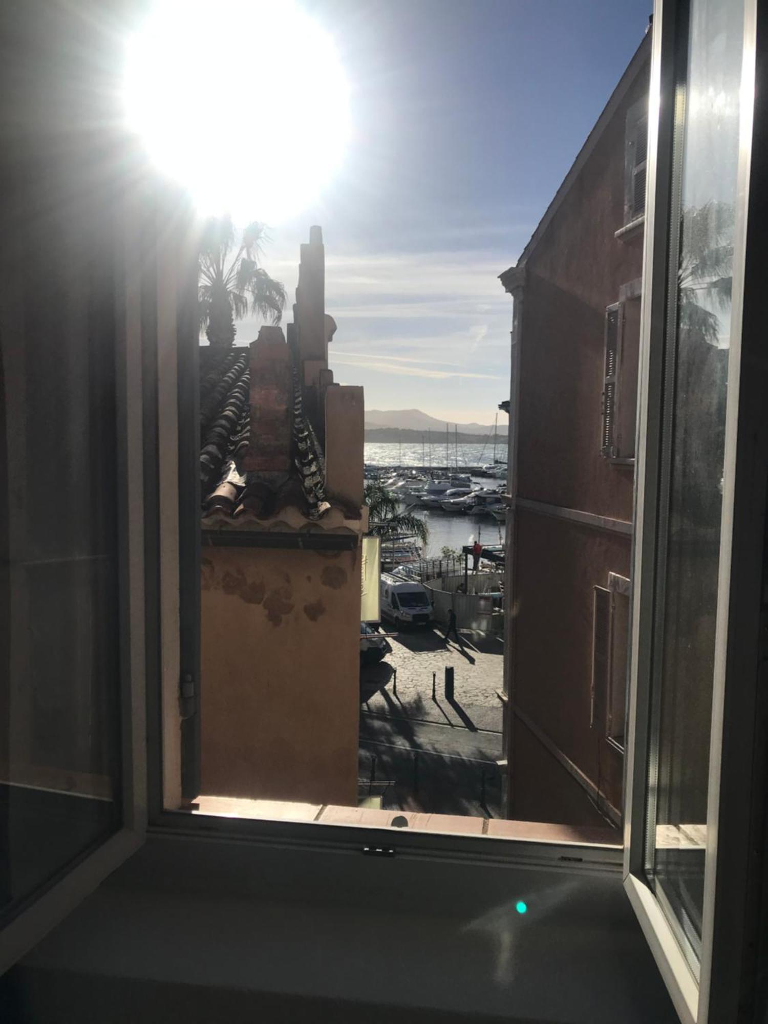 Emplacement Ideal, Vue Mer, Parking Offert * Sanary-sur-Mer